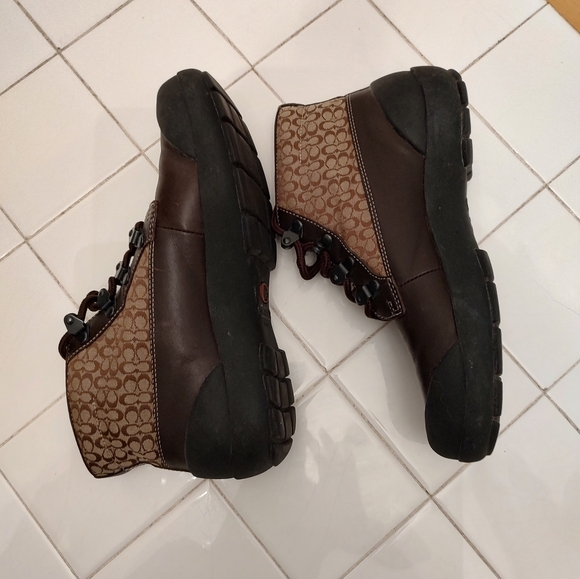 Coach leather and canvas logo booties size 7M EUC - Picture 5 of 10